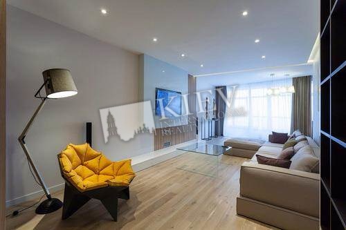 st. Klovskiy Spusk 7 Living Room Fold-out Sofa Set, Interior Condition Brand New