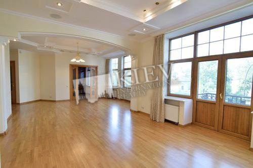 st. Georgievskiy pereulok 5 Interior Condition 1-2 Years Old, Parking Elevator Access - Directly to Underground Parking, Underground Parking (one space attached)