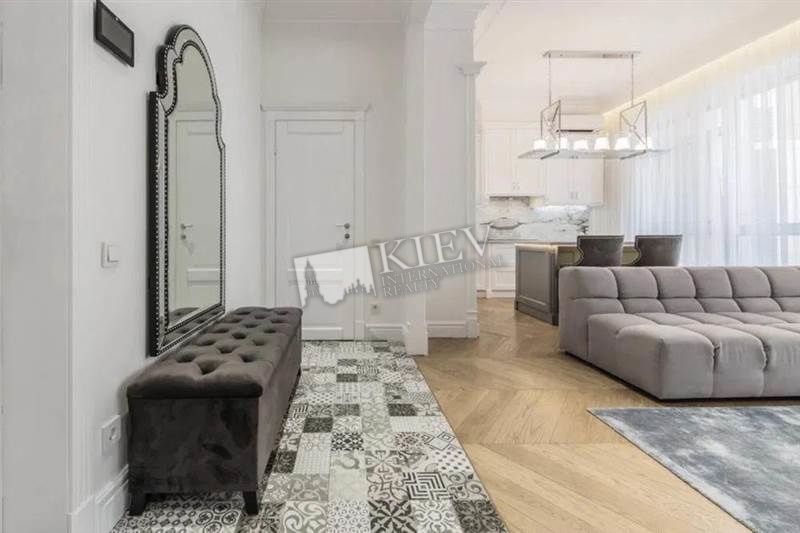 st. Predslavinskaya 40 Furniture Flexible, Interior Condition Brand New