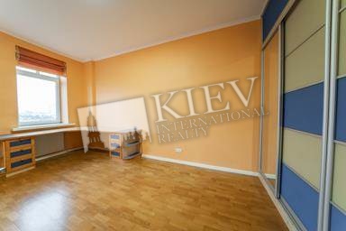 st. Lesi Ukrainki 30 B Kitchen Dining Room, Furniture No Furniture