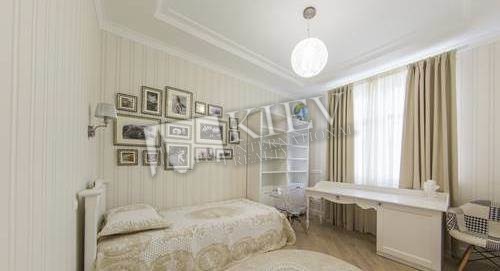 st. Sapernoe pole 12 Kiev Long Term Apartment 11678