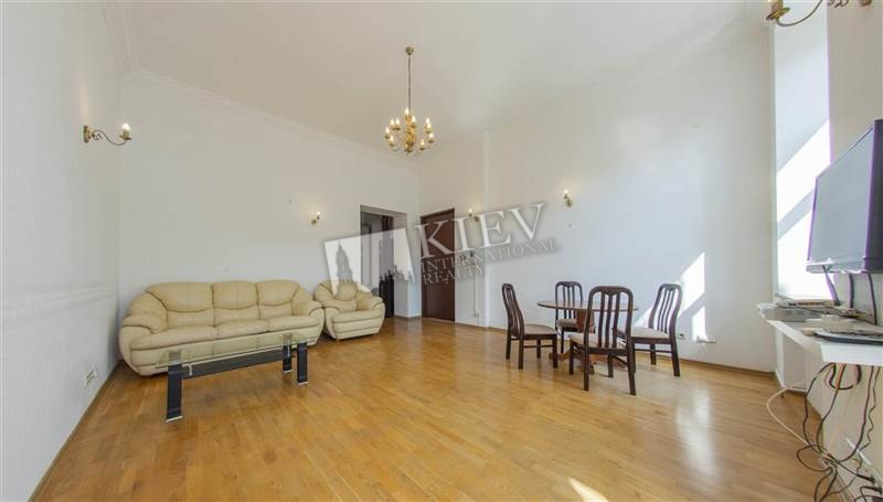 st. Pushkinskaya 8A Apartment for Rent in Kiev 5974