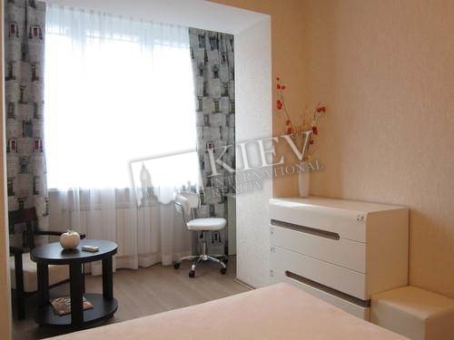 st. Ivana Franko 3 Kiev Apartment for Rent 6399