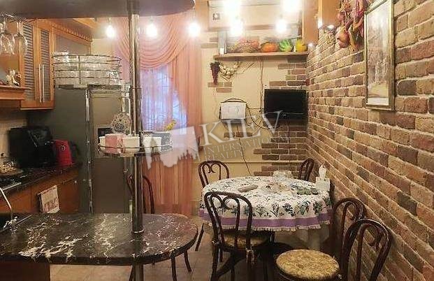 Zoloti Vorota Long Term Apartment in Kiev