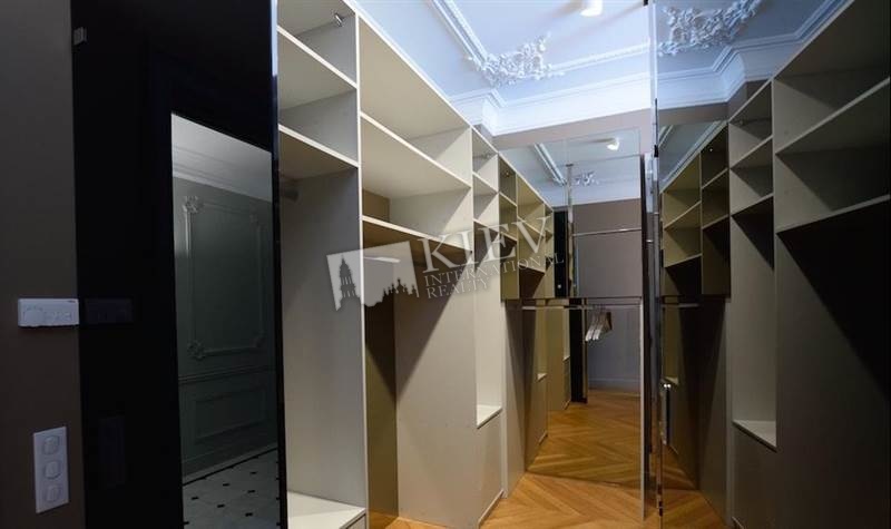 st. Ivana Franko 4 B Furniture Furniture Removal Possible, Interior Condition Brand New
