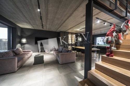 st. s. Krushinka Interior Condition Brand New, Furniture Furniture Removal Possible