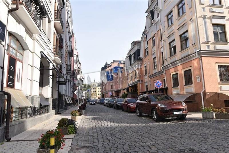 st. Vozdvizhenskaya 22 Rent an Office in Kiev 20331