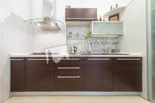 st. Trehsvyatitelskaya 13 Kitchen Electric Oventop, Master Bedroom 1 Double Bed, TV