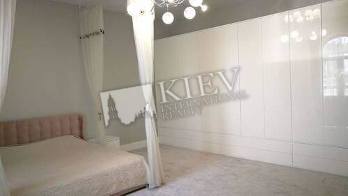 st. Vita-Pochtovaya Furniture Furniture Removal Possible, Kitchen Dining Room