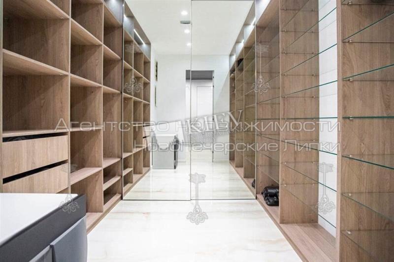 st. Dragomirova 11 Interior Condition Brand New, Bathroom 3 Bathrooms