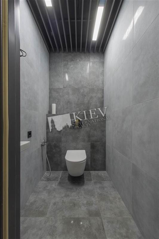 st. Zhilyanskaya 68 Interior Condition Brand New, Bathroom 2 Bathrooms