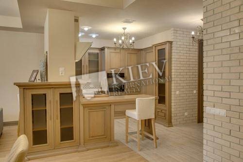 Buy an Apartment in Kiev Kiev Center Pechersk Klovskiy Spusk 7