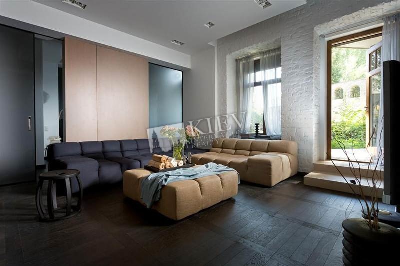 One-bedroom Apartment st. Pankovskaya 8 2019