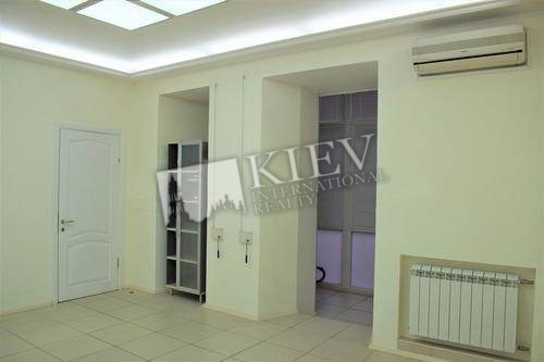 Palats Sportu Kiev Apartment for Sale