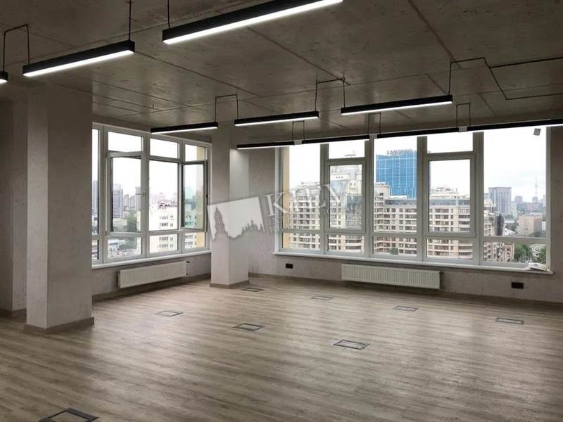 st. Zhilyanskaya 68 Office Zonning Commercial Zonning, Interior Condition Brand New