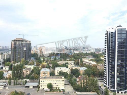 st. Schorsa 32G Long Term Apartment in Kiev 3909
