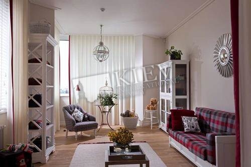 Two-bedroom Apartment st. Lva Tolstogo 39 3295