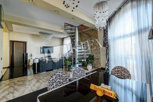 Two-bedroom Apartment st. Laboratornaya 8 4193