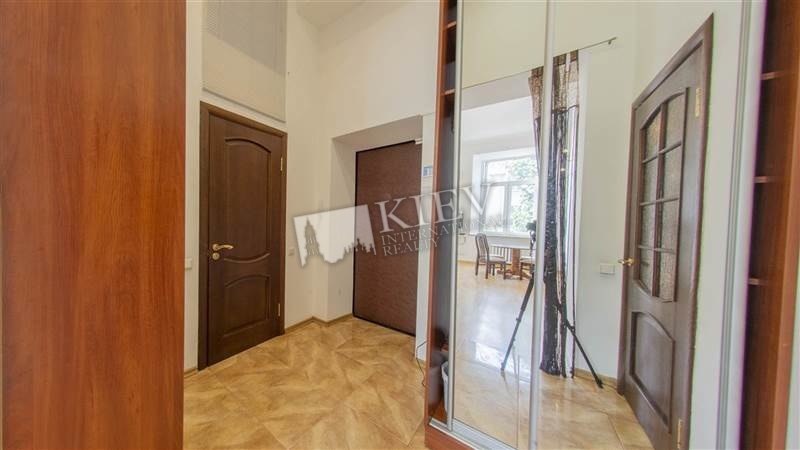 Teatral'na Apartment for Rent in Kiev