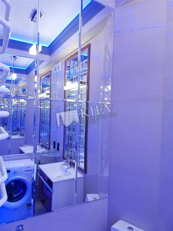 st. Lesi Ukrainki 7v Bathroom 1 Bathroom, Bathtub, Kitchen Dishwasher, Electric Oventop