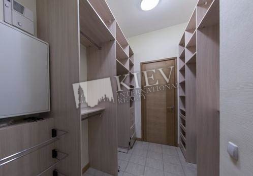 st. Grushevskogo 9a Bathroom 3 Bathrooms, Bathtub, Heated Floors, Shower, Washing Machine, Interior Condition Bare Walls
