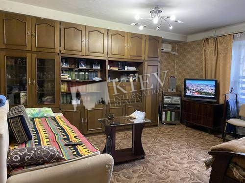st. Krasnoarmeyskaya 45 Furniture Flexible, Interior Condition 5 Years and Older