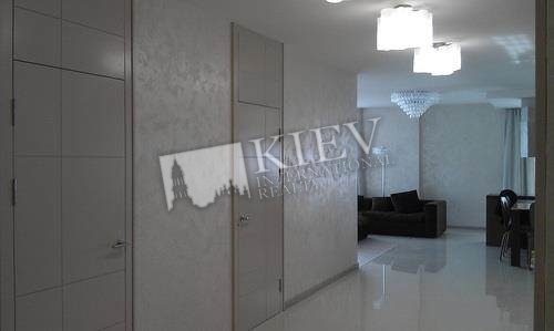 st. 40-letiya Oktyabrya 62 Kitchen Dining Room, Dishwasher, Electric Oventop, Interior Condition Brand New