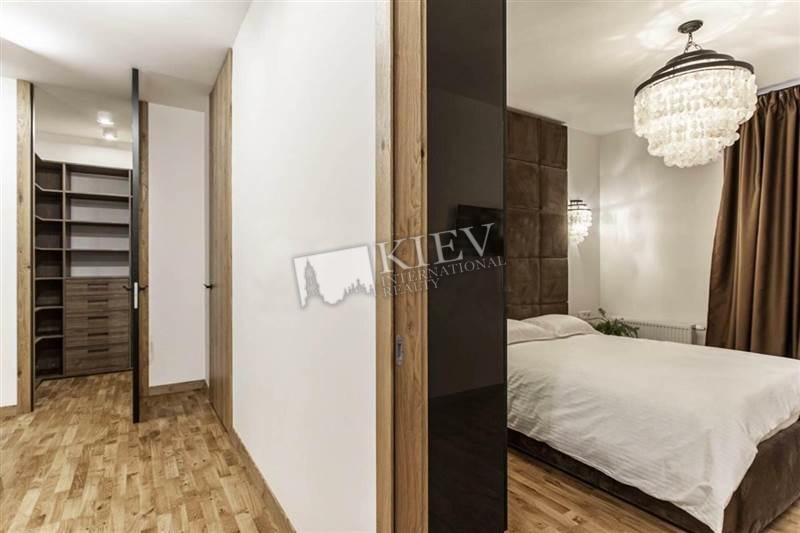 st. Kudri 7 Interior Condition 1-2 Years Old, Master Bedroom 1 Double Bed, Ensuite Bathroom, TV, Walk-in Closet