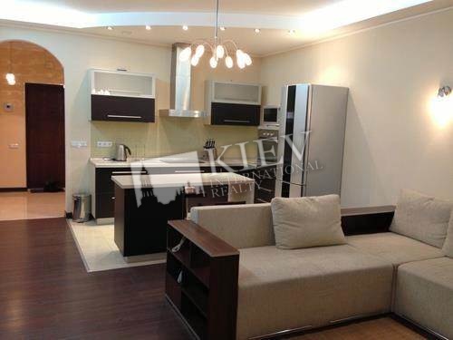 One-bedroom Apartment st. Zhilyanskaya 59 2250