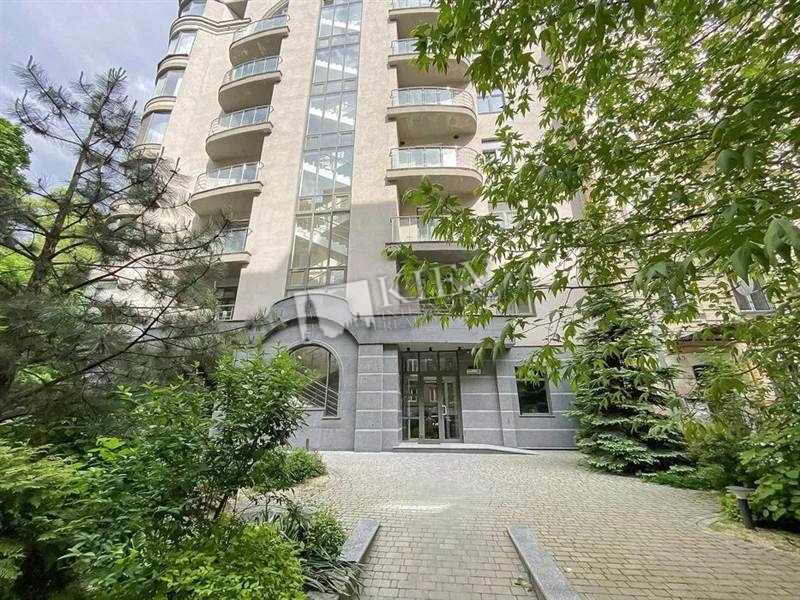 st. Ivana Franko 11 Rent an Apartment in Kiev 19838
