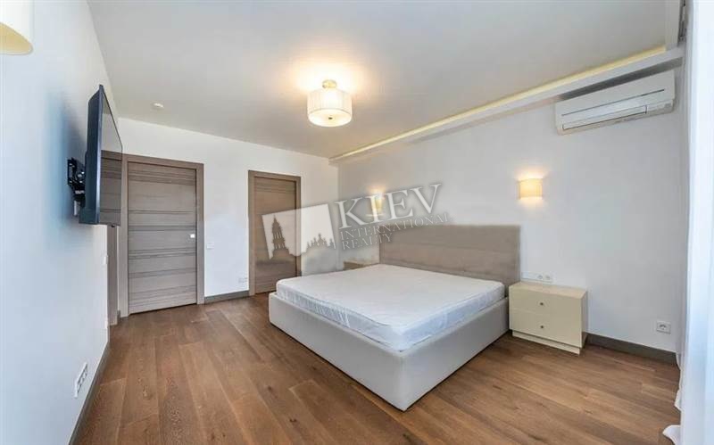 Holosiivks'ka Apartment for Rent in Kiev