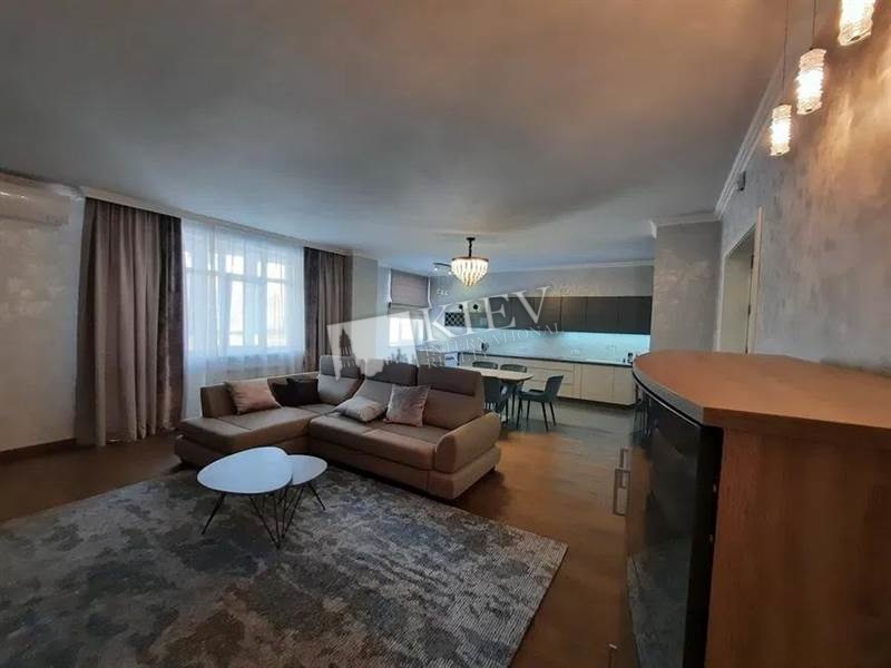 Luk'yanivs'ka Apartment for Rent in Kiev