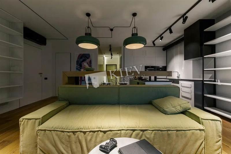 st. 40-letiya Oktyabrya 60 Interior Condition Brand New, Kitchen Dining Room, Dishwasher, Electric Oventop