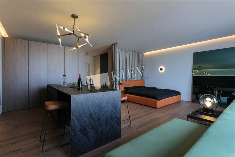 st. Predslavinskaya 53 Residential Complex French Quarter 2, Living Room Flatscreen TV, Fold-out Sofa Set