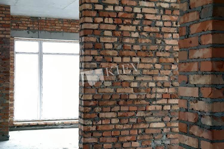 st. c. Romankov Interior Condition Bare Walls, Parking Yard Parking