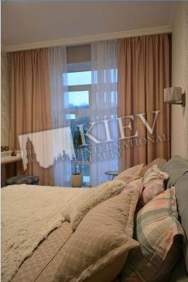 Two-bedroom Apartment st. Lesi Ukrainki 4 11440