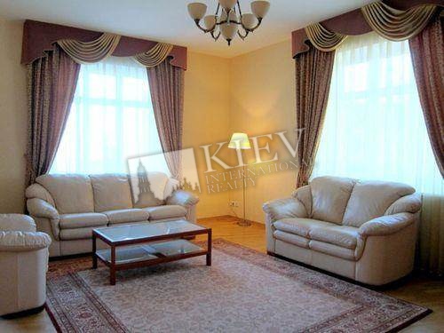 st. Lysenko 2A Office Zonning , Living Room Fold-out Sofa Set, Flatscreen TV