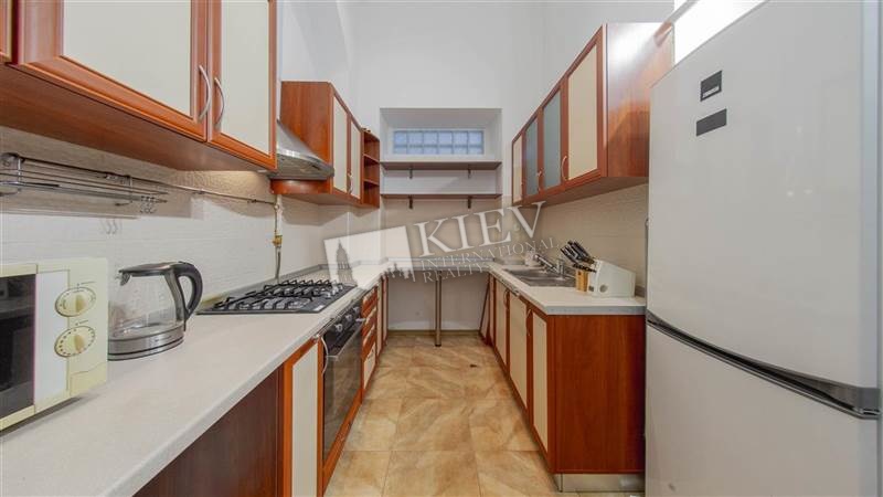 st. Pushkinskaya 8A Long Term Apartment in Kiev 5974
