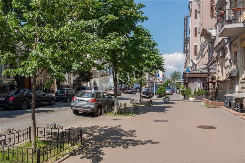 st. Pushkinskaya 31A Rent an Apartment in Kiev 20385